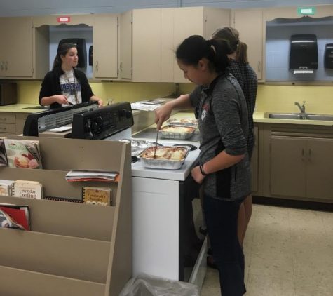 MHS Hosts Dinner For First Responders
