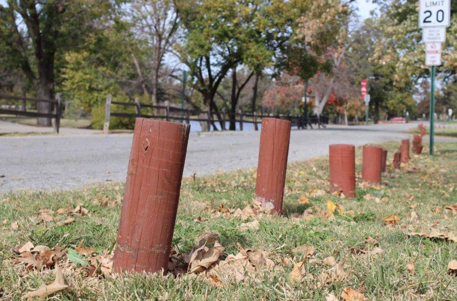 Wooden posts in Lakeside Park.