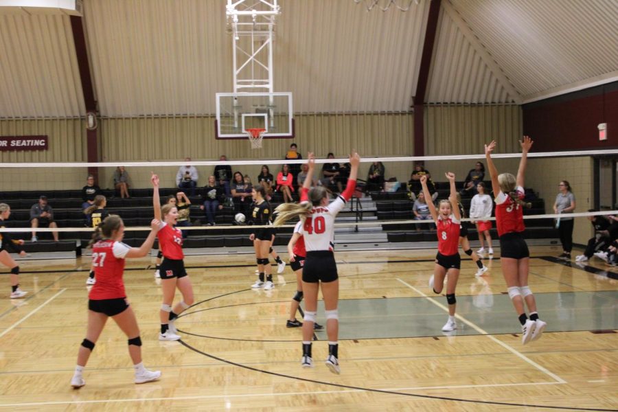Successful Weekend for Freshman Volleyball