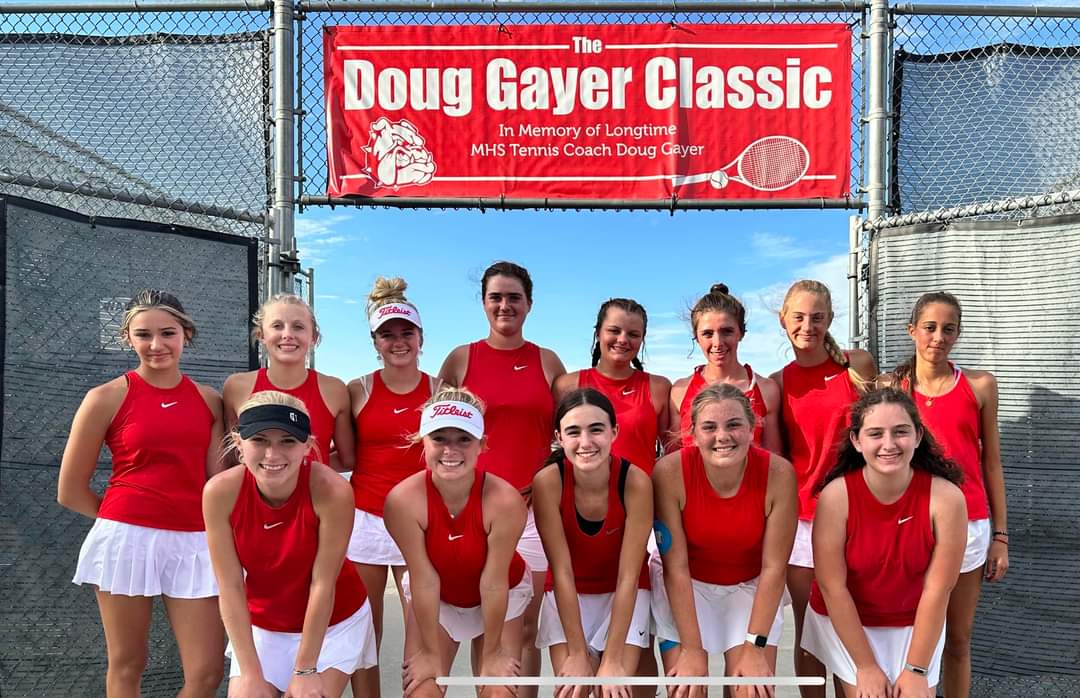 The+Varsity+girls+tennis+at+the+Doug+Gayer+Classic+Tournament